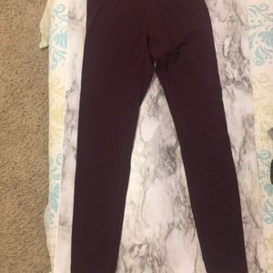 Maroon aerie leggings